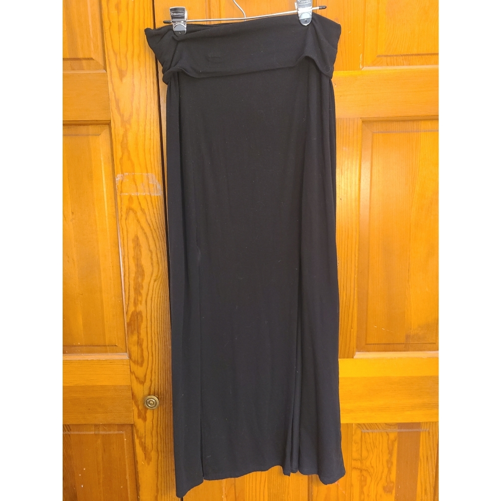 No Boundaries skirt